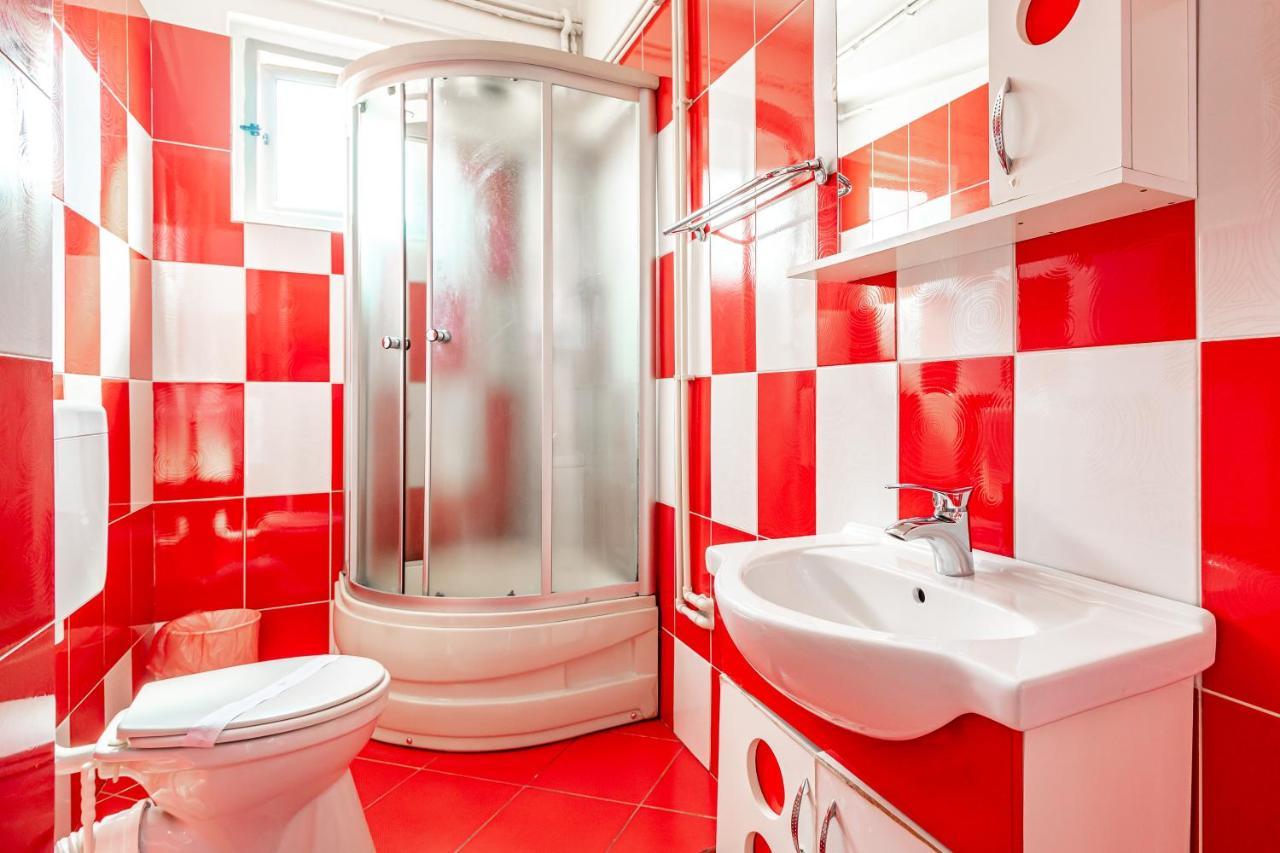 Motel Dasiana Târgu Jiu Exteriör bild