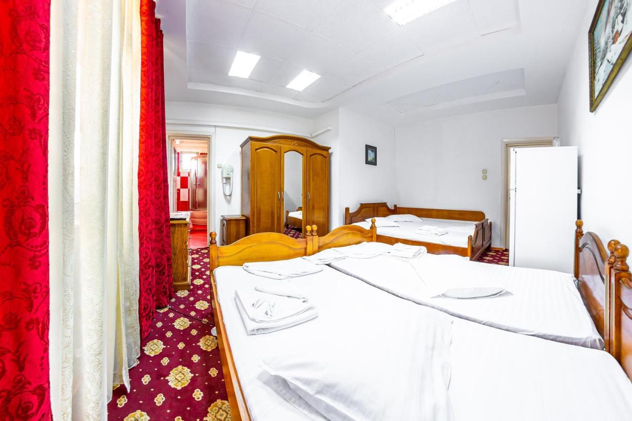 Motel Dasiana Târgu Jiu Exteriör bild